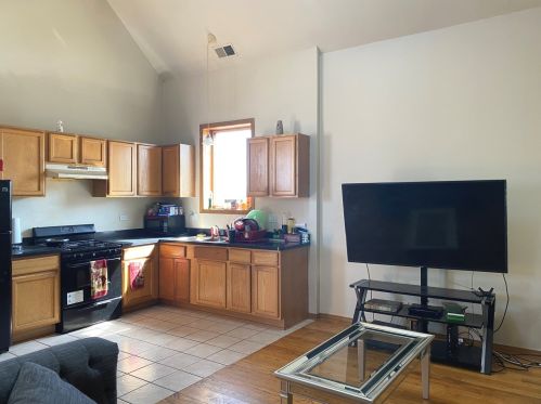 4126 Maypole Ave, Chicago, IL 60624-1734