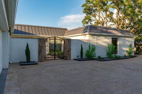 1027 Challenger, Austin TX 78734-4211 exterior