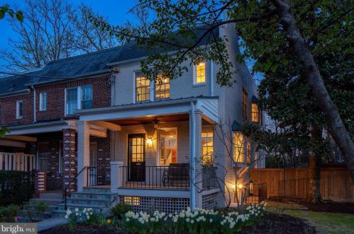 3826 W St, Washington, DC 20007-1314