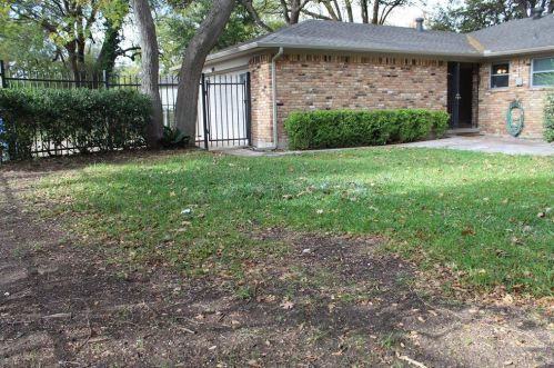 2371 Chart Dr, Dallas TX  75228-5379 exterior