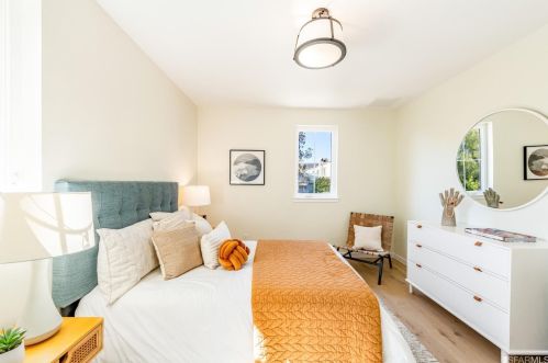 1639 Oregon St, Berkeley CA 94703-2115 exterior