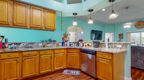 1080 Romaine Ln, Fort Pierce FL 34953-3675 exterior