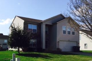 12026 Chapelwood Ln, Fishers IN  46037-3952 exterior