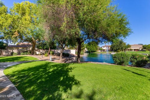 1623 Kaibab Dr, Chandler AZ 85249-3071 exterior