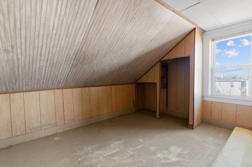 107 Penn St, Providence RI 02909-1326 exterior