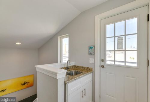 1503 19 St, Philadelphia PA 19145-1440 exterior