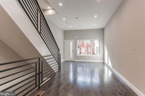 626 Emily St, Philadelphia PA  19148-2413 exterior