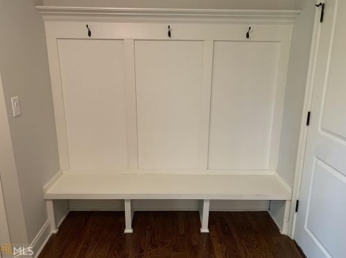 2565 Hawthorne Dr, Atlanta GA 30345-2039 exterior