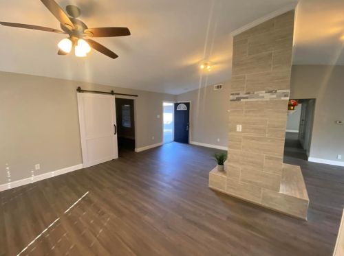 2006 Northgate Dr, Irving TX  75062-2634 exterior