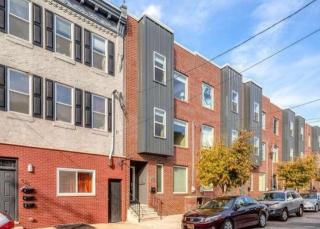 513 Carpenter St, Philadelphia PA  19147-4013 exterior