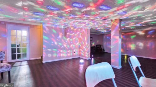 104 Howell Ave, Perth Amboy NJ 08863-1445 exterior