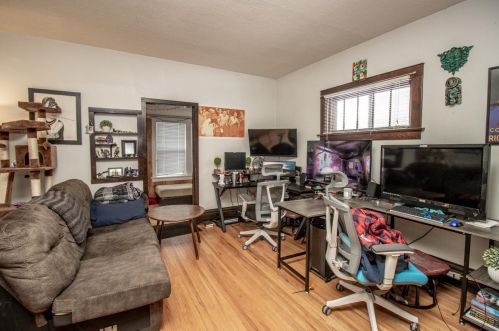 1097 Churchill St, Saint Paul MN 55103-1007 exterior