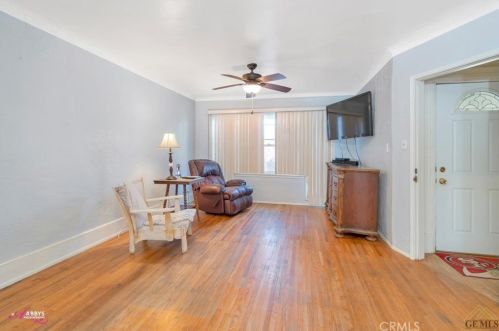 2400 Pacific Dr, Bakersfield CA 93306-4158 exterior