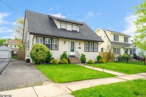 1115 Charlotte Pl, Rahway NJ  07065-2727 exterior