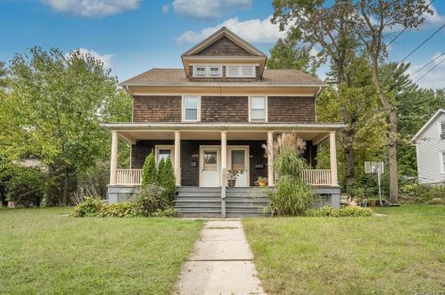 198 State Rd, Briarcliff, NY 10510-1405