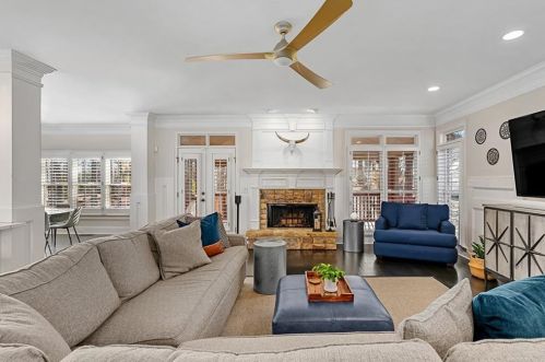 1021 Madeline Ln, Atlanta GA  30350-4024 exterior