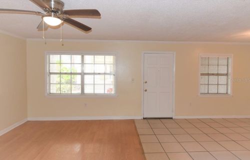 4325 Aegean Dr, Tampa, FL 33611-2425