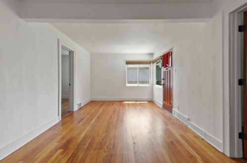 2328 85, Milwaukee WI 53226-1909 exterior