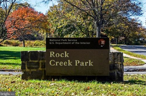 2601 Klingle Rd, Washington DC 20008-3404 exterior