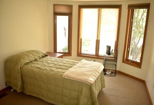 4226 Redbush Dr, Wyoming MI exterior