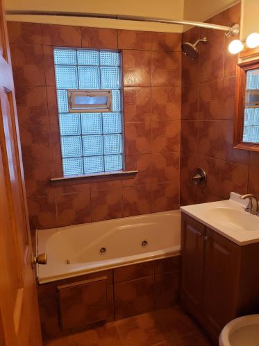 2612 48th St, Milwaukee WI  53210-2414 exterior