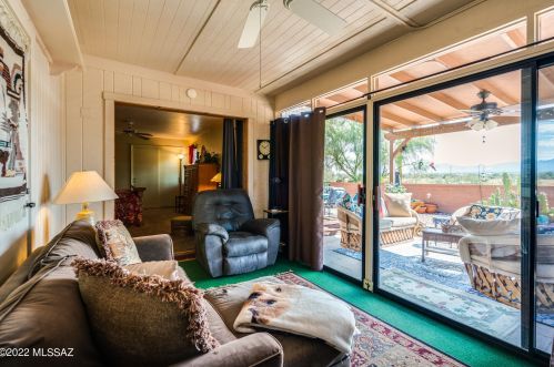 348 Paseo Azul, Green Valley AZ 85614-4137 exterior