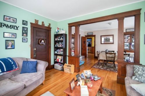 90 Lovell St, Worcester MA 01603-2517 exterior