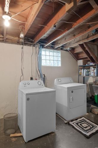 8840 Harold Dr, Saint Louis MO 63134-3205 exterior