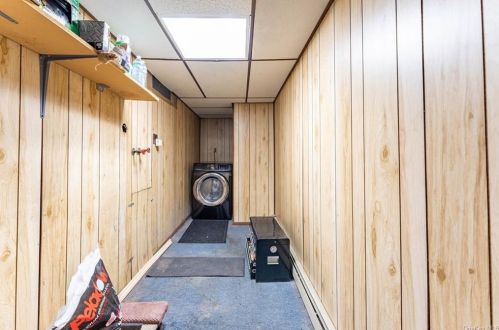 601 226 St, Bronx NY 10466-3932 exterior