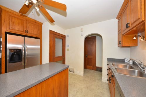 2214 59, Milwaukee WI 53219-2104 exterior