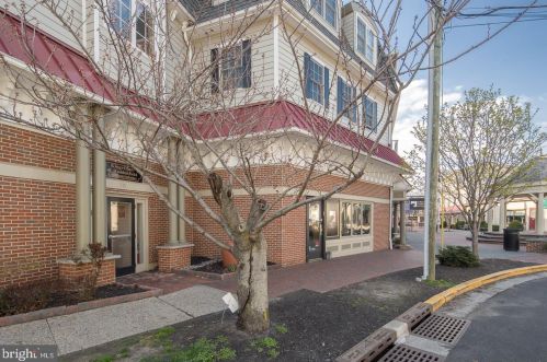 30 Kings Ct, Tavistock, NJ 08033-1885