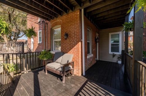 2112 Sidney St, Saint Louis MO 63104-2834 exterior