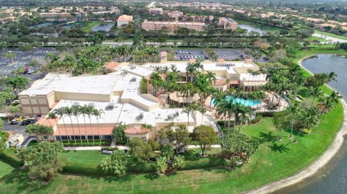 12708 Coral Lk Dr, Boynton Beach FL 33437-4142 exterior