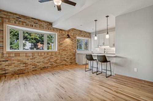 1411 Potter Ave, Milwaukee WI 53207-2115 exterior