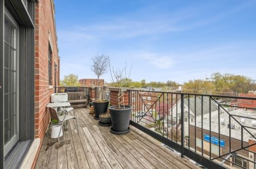 4141 Kedzie Ave, Chicago IL  60618-2477 exterior