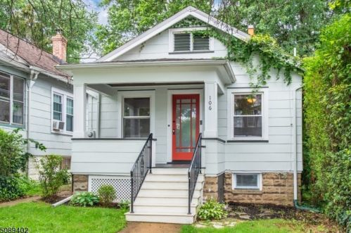 106 Elm St, Town Center, NJ 07052-5817