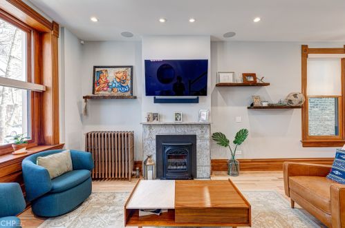 2143 Thomas St, Chicago IL 60651-3248 exterior