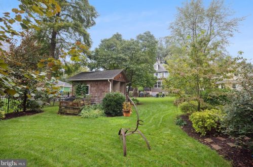 124 Smt Ave, Tavistock NJ 08033-3315 exterior