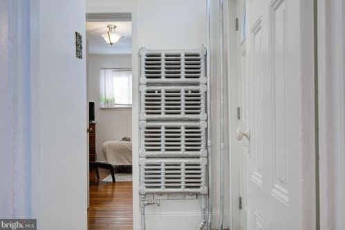 2034 Hancock St, Philadelphia PA 19133-3830 exterior