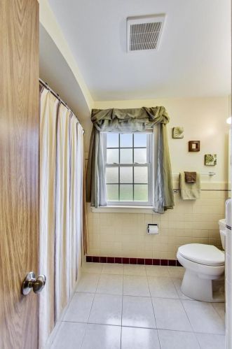 3320 Newcastle Ave, Chicago IL 60634-2355 exterior