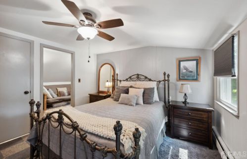 127 Woodbridge Ave, Metuchen NJ 08840-2030 exterior