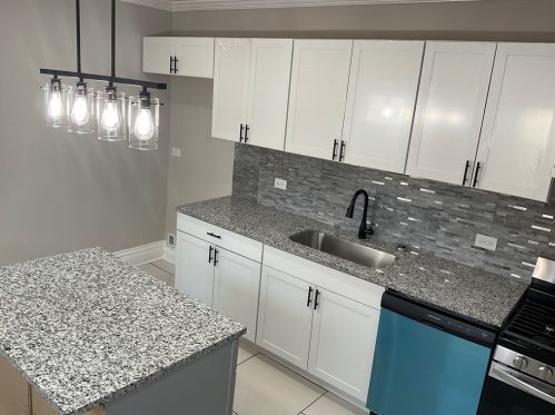 1319 Everett St, Pittsburgh PA  15221-1860 exterior