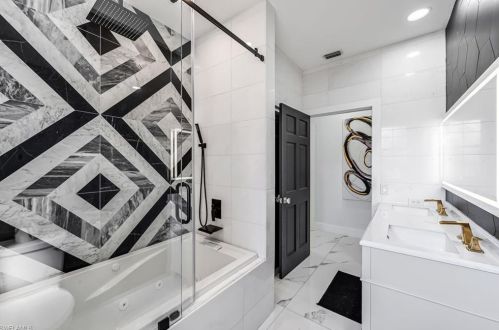 53 Johnnycake Dr, Naples FL 34110-1345 exterior