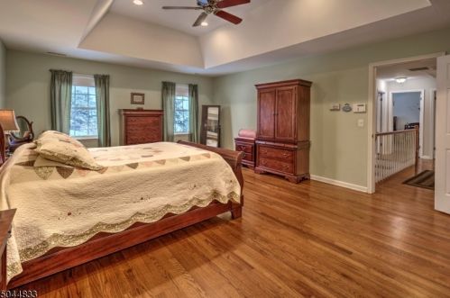 6 Ryan Ct, Chester NJ 07930-3002 exterior