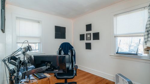 3139 Francisco Ave, Chicago IL 60618-5814 exterior