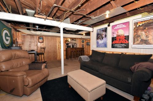 2353 56, Milwaukee WI 53210-2231 exterior