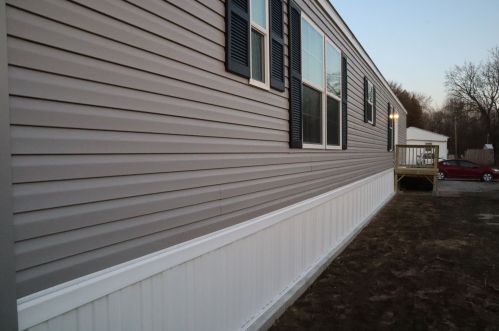 23 Hazel Dr, Concord, NH 03301-3426