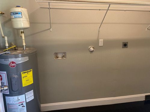 712 9 St, Fort Pierce FL 34950-8534 exterior