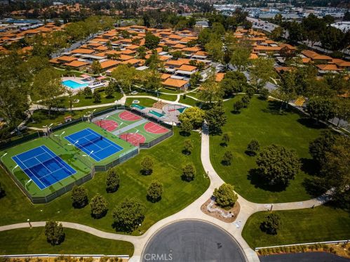 14402 Raintree Rd, Tustin CA  92780-6930 exterior