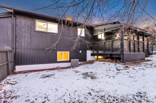 2197 Thistlewood Way, Sandy UT exterior